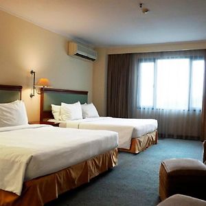 Mega Anggrek Hotel Jakarta Slipi